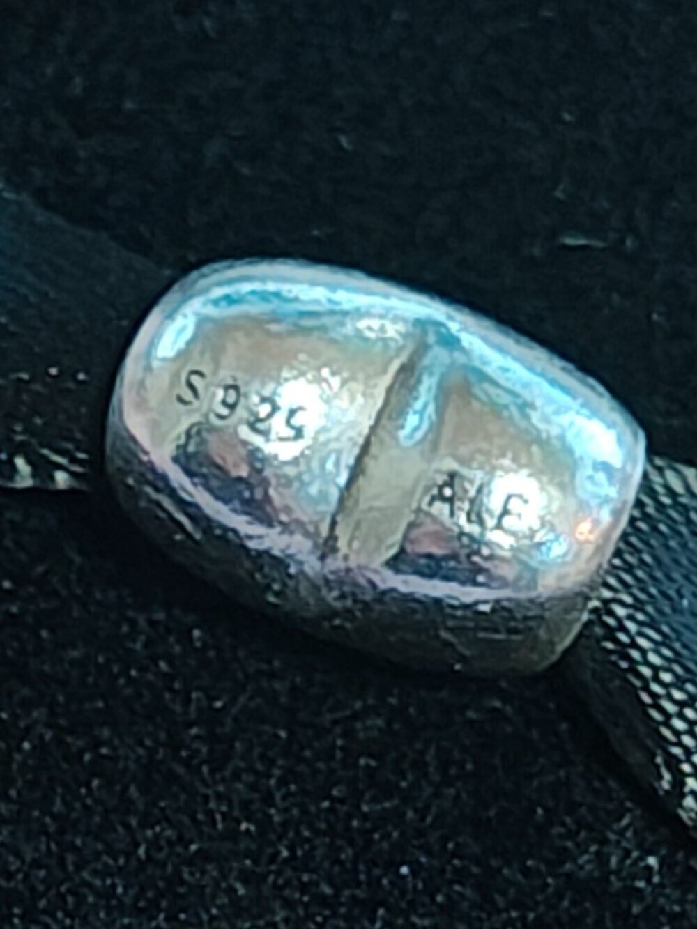 Authentic Pandora Large Smooth Heart Charm 790137 - Picture 6 of 7